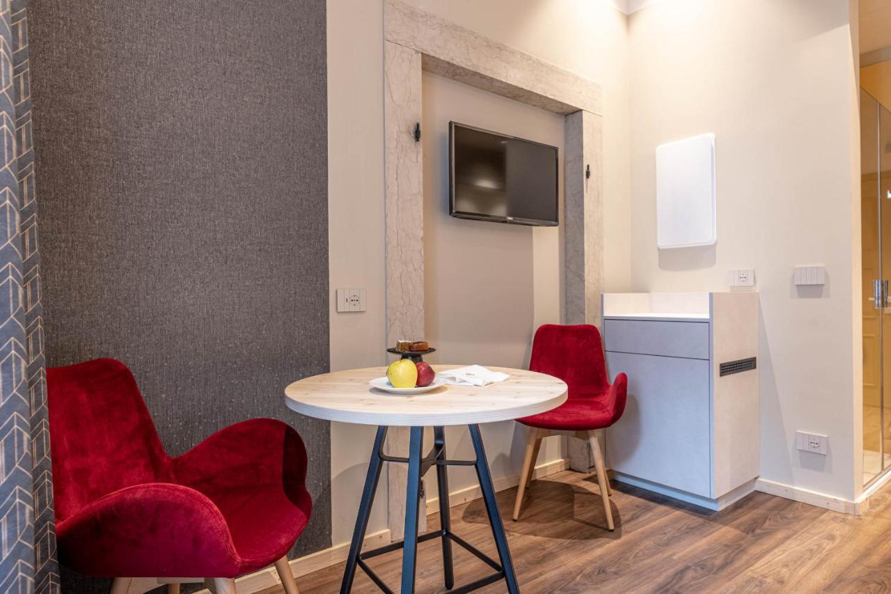 Calepina Alpine Suite Trento Bagian luar foto
