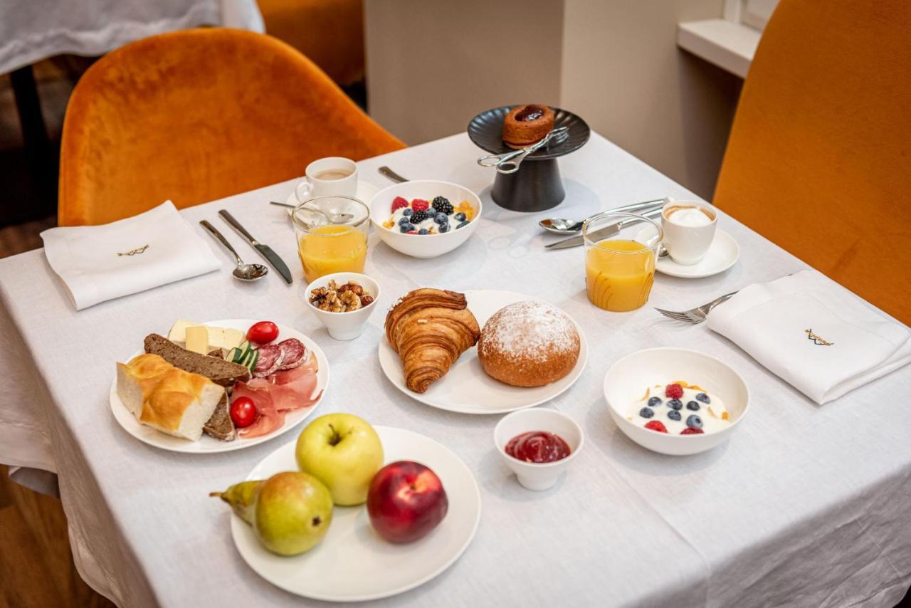 Calepina Alpine Suite Trento Bagian luar foto